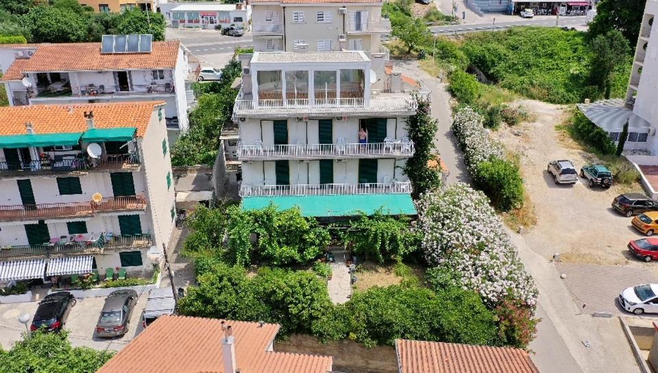 Bed & Breakfast Batosic Makarska Exterior photo