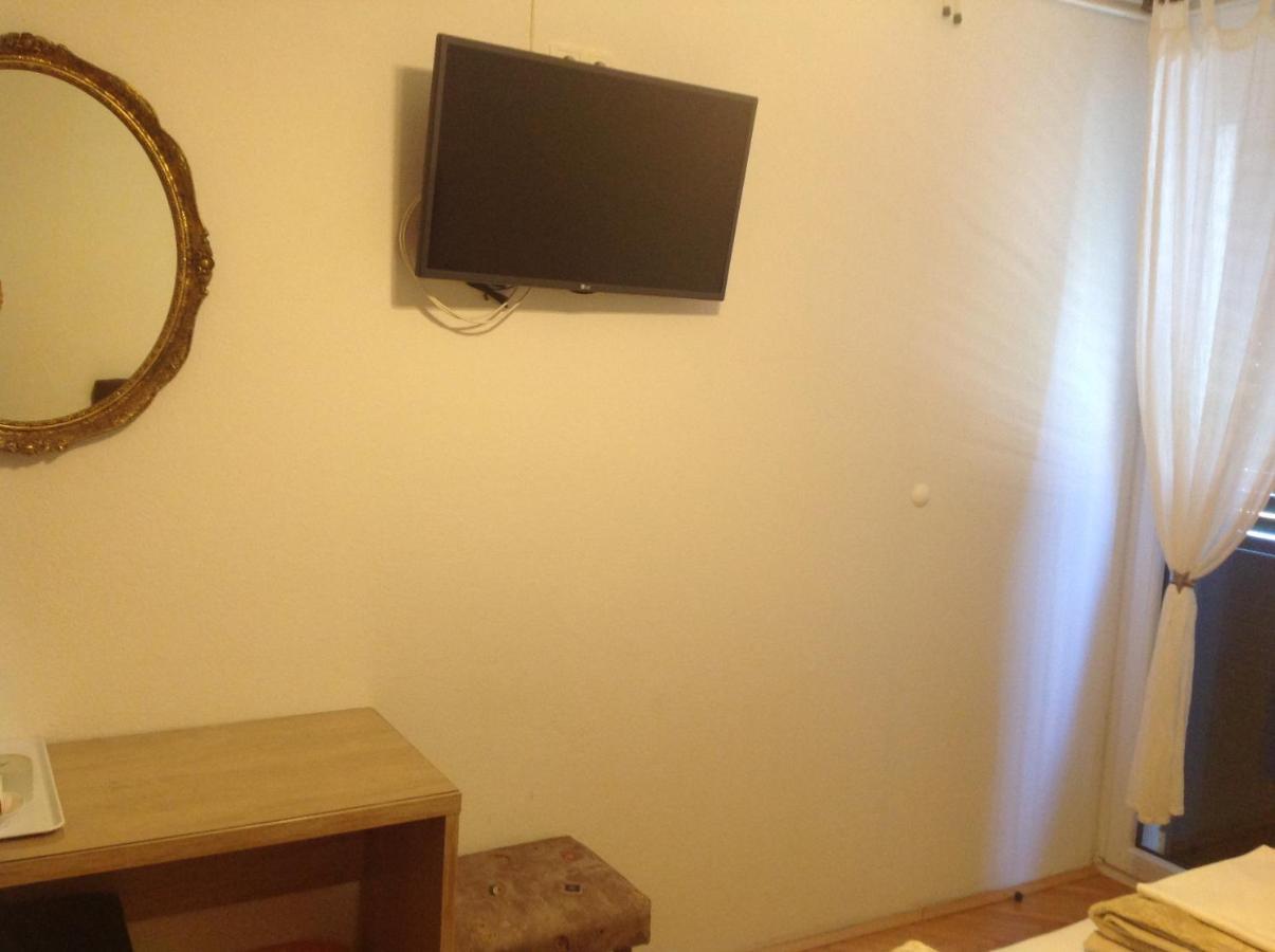 Bed & Breakfast Batosic Makarska Exterior photo