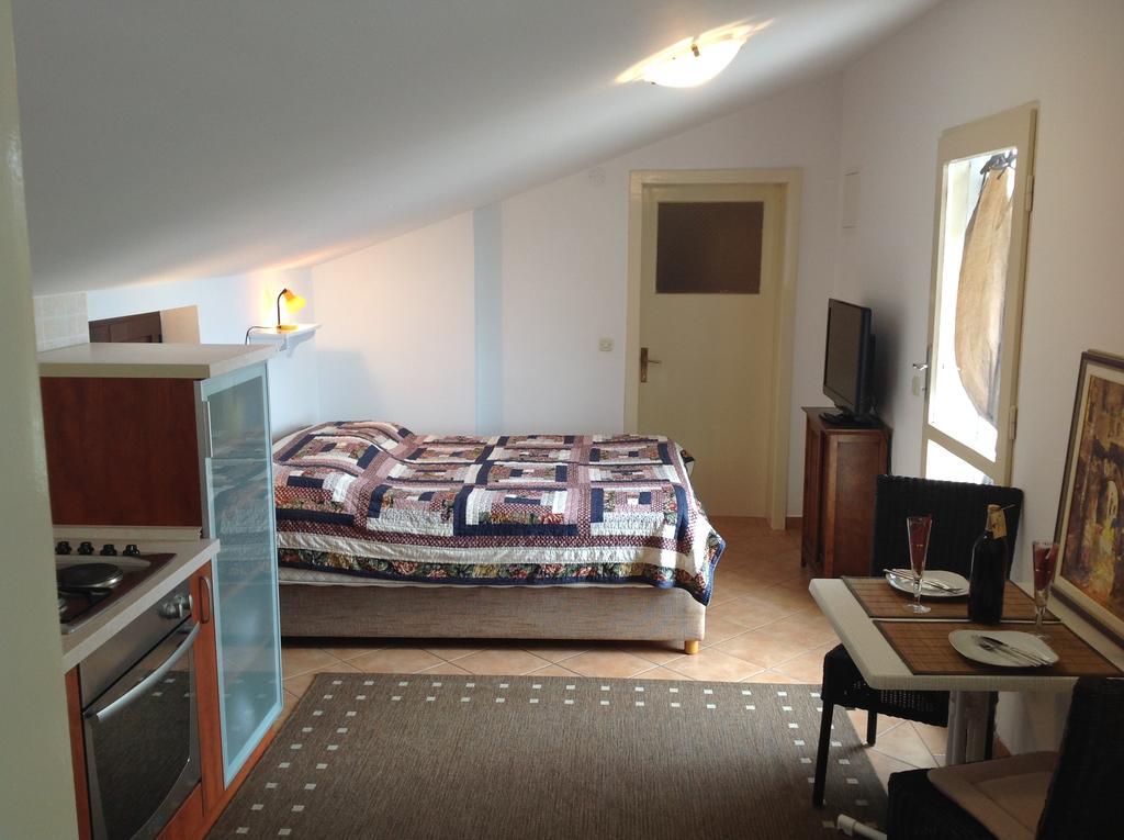 Bed & Breakfast Batosic Makarska Exterior photo