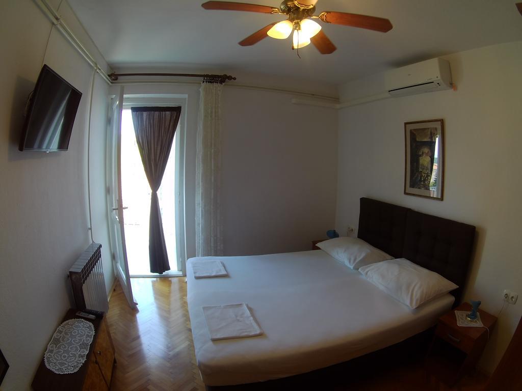 Bed & Breakfast Batosic Makarska Exterior photo