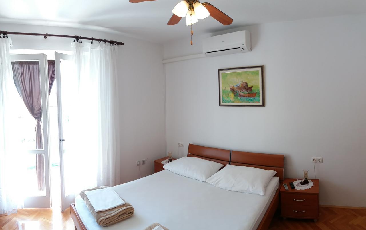 Bed & Breakfast Batosic Makarska Exterior photo